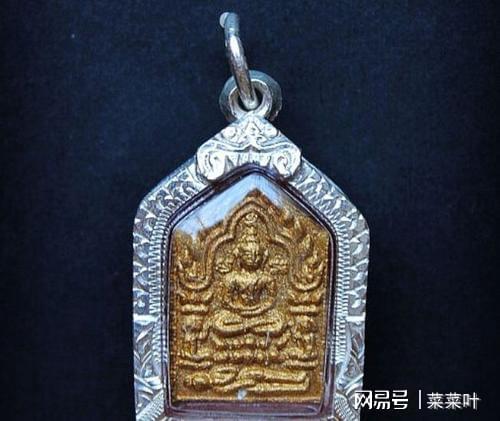 佛牌为何不宜轻易触碰？浅谈