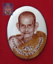 泰国大师自身佛牌 传承、寓意与收藏参考指南